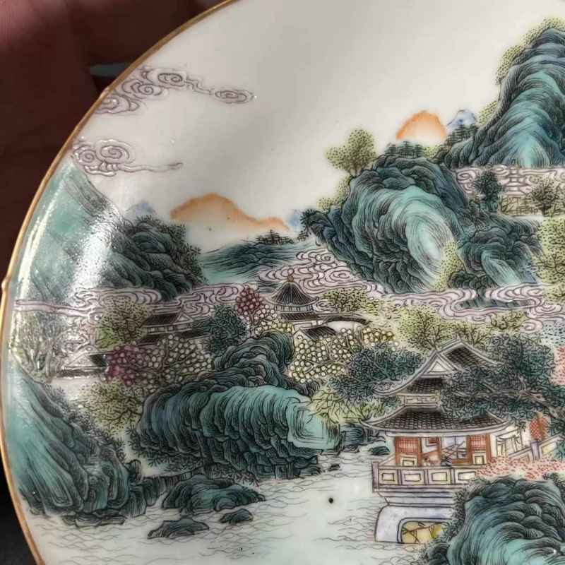 清宣统 粉彩山水亭台楼阁图赏盘 - 图5