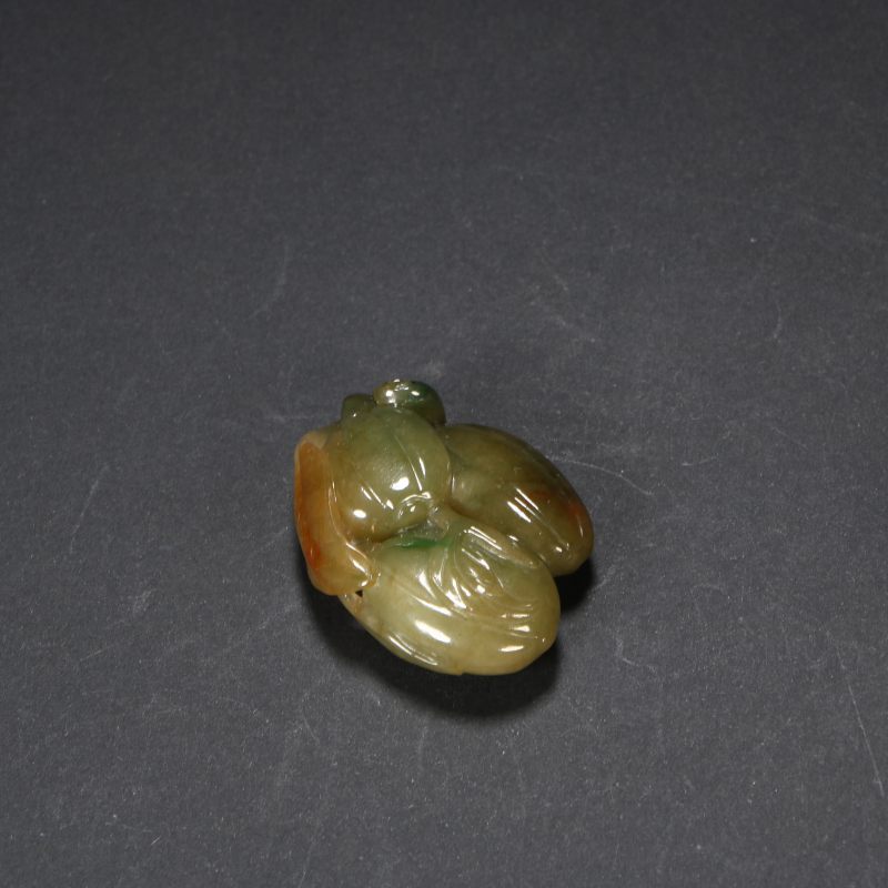 翡翠昆虫福瓜吊坠 - 图2