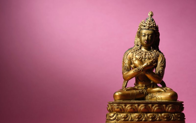 扎納巴扎爾風格 蒙古 十七/十八世紀早期 銅鎏金金剛總持像 | A GILT COPPER ALLOY FIGURE OF VAJRADHARA - 图4
