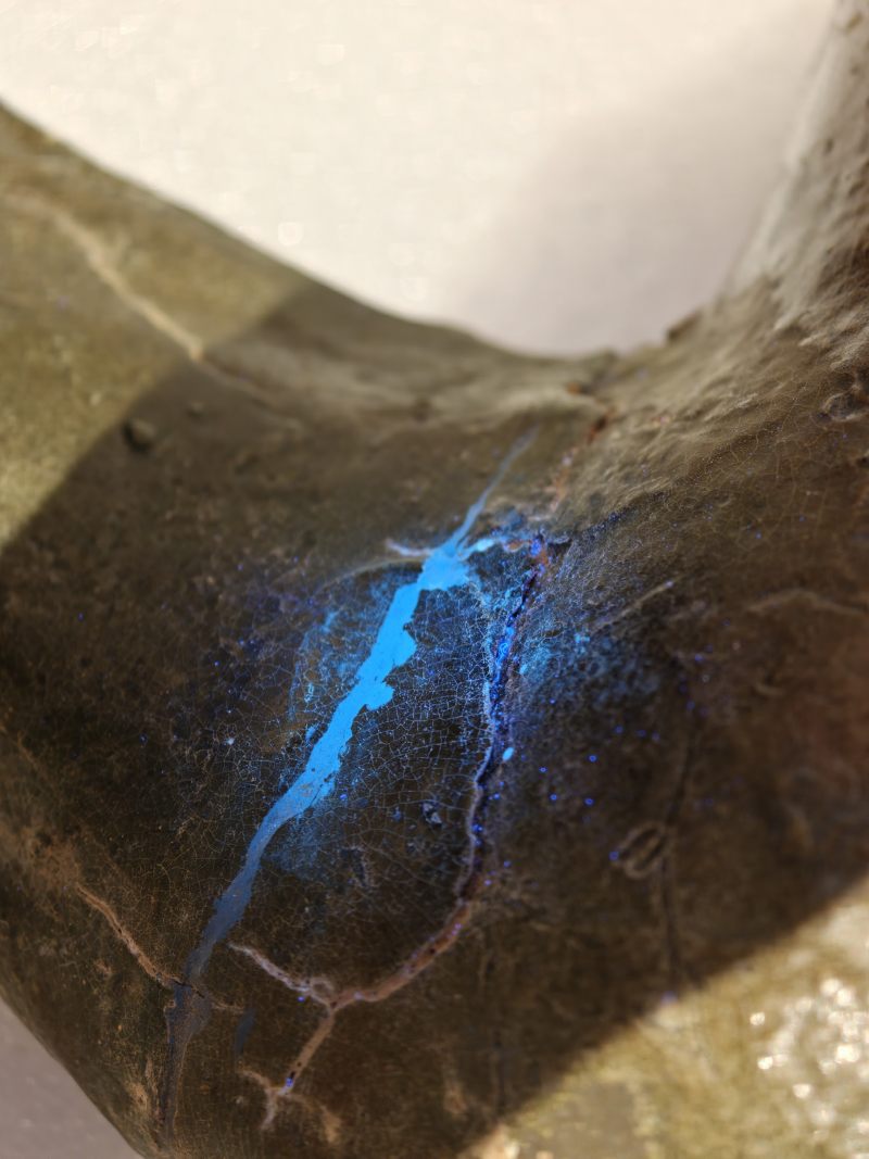 东汉 褐绿釉陶马及牵马俑 - 图24