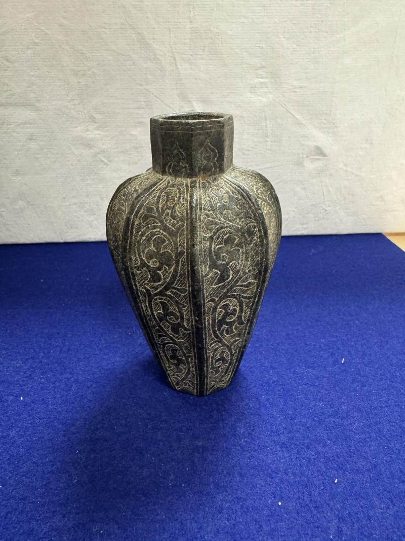 石質八棱花卉紋經瓶 - 图3