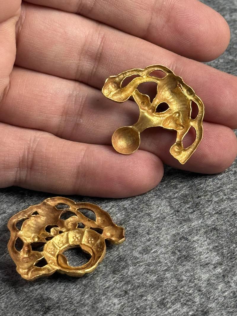 金質鼠紋帶扣一對 - 图12
