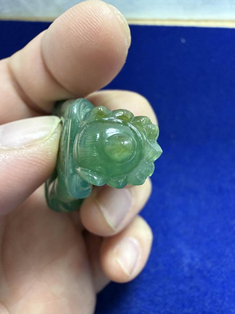 清晚期 翡翠佛 - 图23
