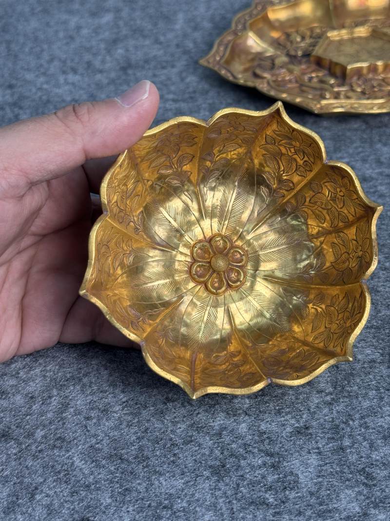金質花鳥紋六角杯連托 - 图10