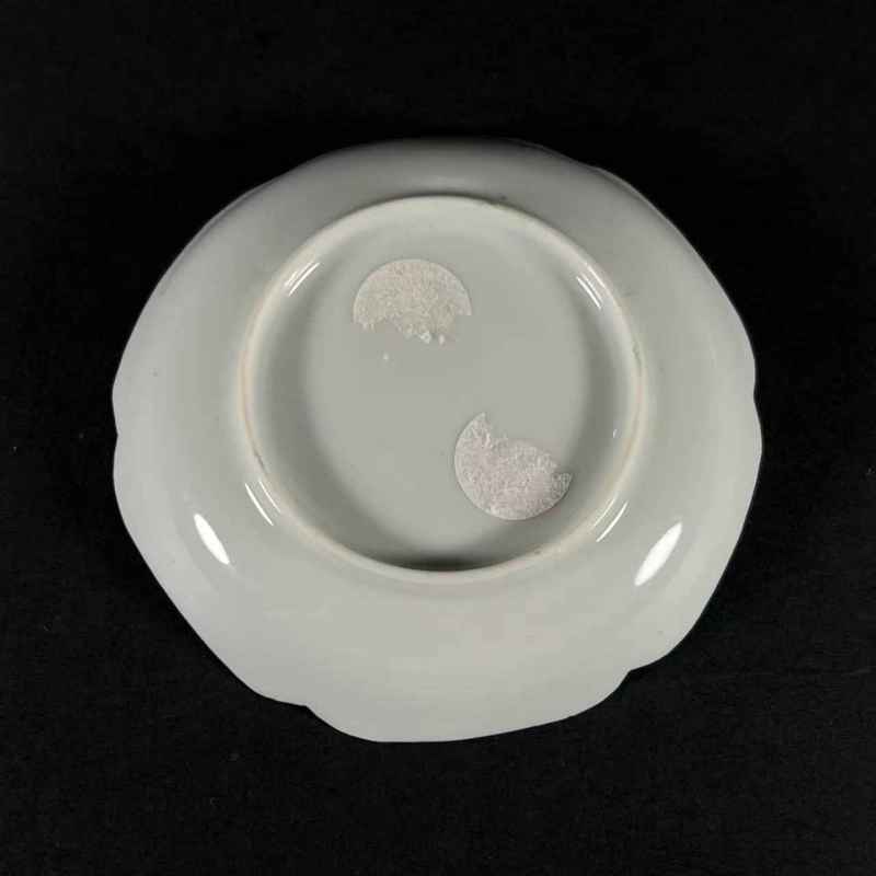 清雍正 粉彩杯碟一套 - 图18