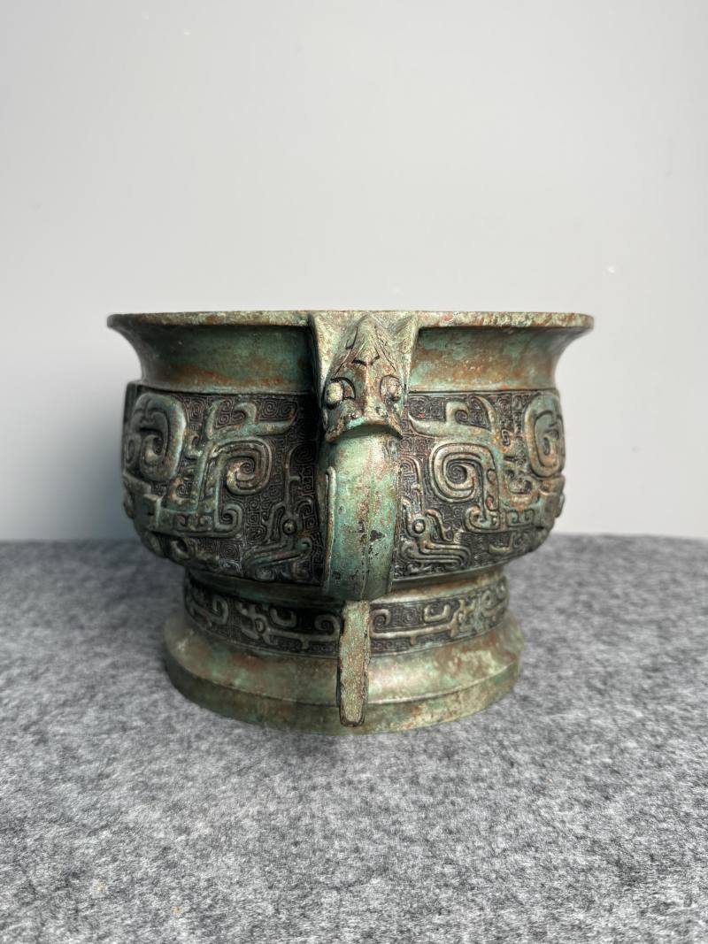 青銅獸面紋簋 - 图8