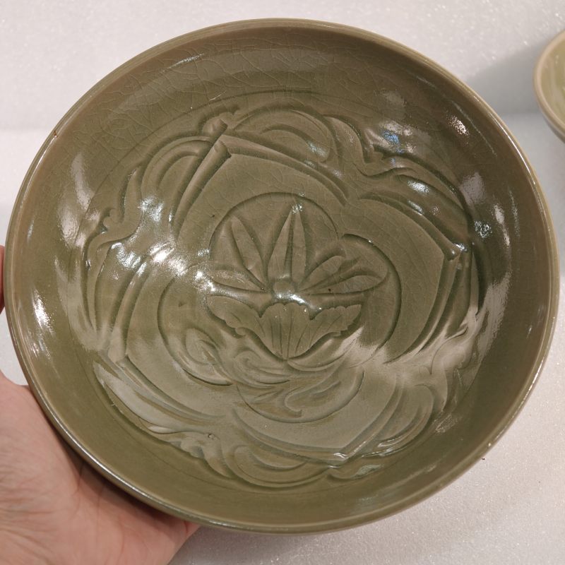 宋 耀州窑青釉刻莲荷纹碗一对 - 图7
