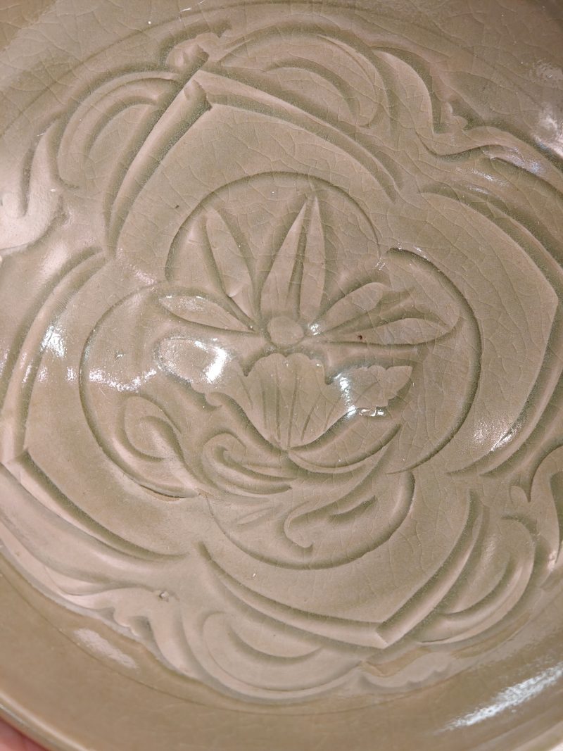 宋 耀州窑青釉刻莲荷纹碗一对 - 图8