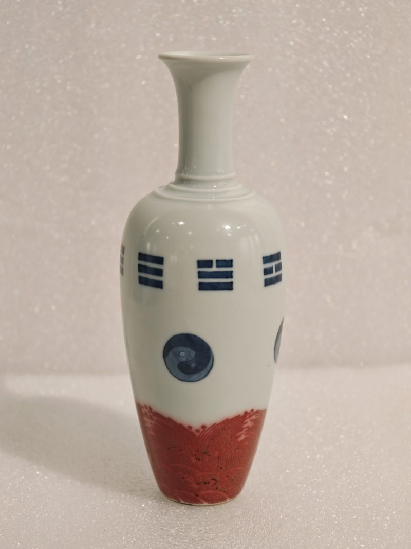 清雍正 青花釉里红海水八卦纹莱菔尊 - 图7