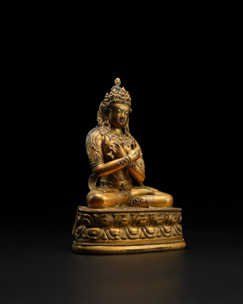 扎納巴扎爾風格 蒙古 十七/十八世紀早期 銅鎏金金剛總持像 | A GILT COPPER ALLOY FIGURE OF VAJRADHARA - 图7