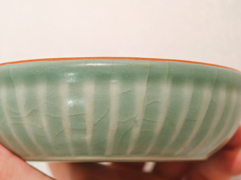 元 龙泉窑青釉刻荷花纹盖盒 - 图12