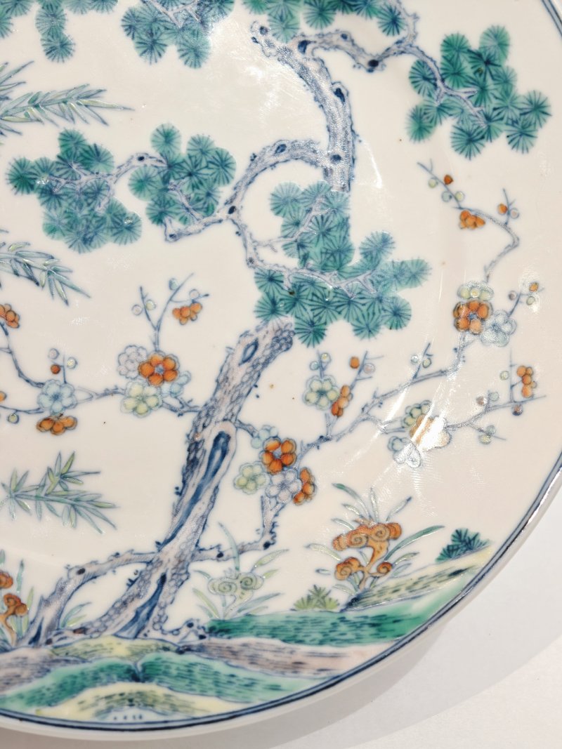 清嘉庆 斗彩松竹梅纹盘 - 图6