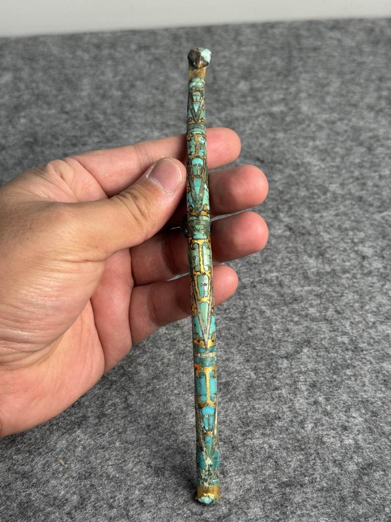 銅鎏金嵌綠松石獸首帶鉤 - 图5