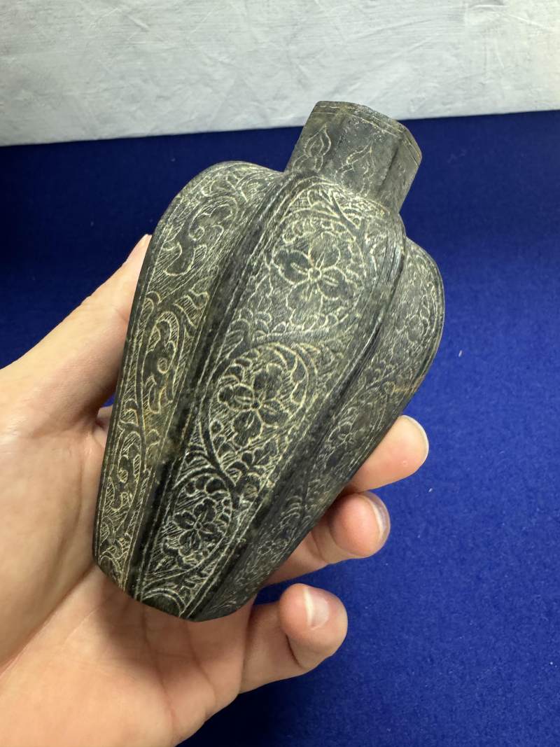 石質八棱花卉紋經瓶 - 图10
