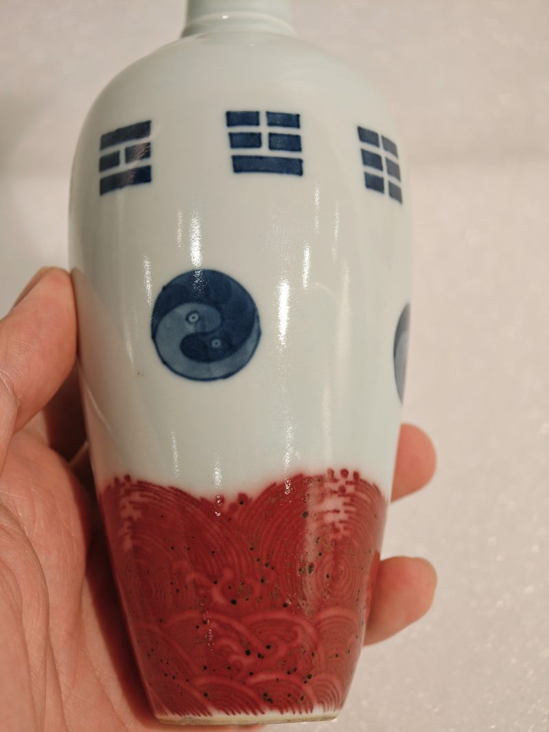 清雍正 青花釉里红海水八卦纹莱菔尊 - 图12