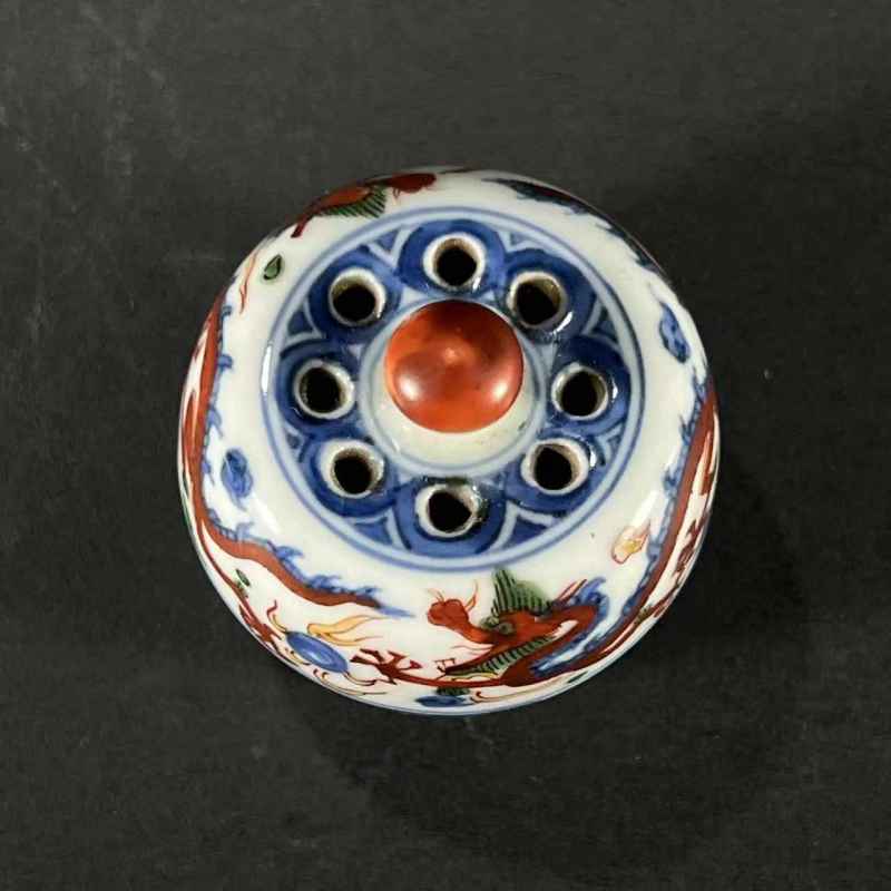清晚期 青花五彩龙纹盖碗 - 图5