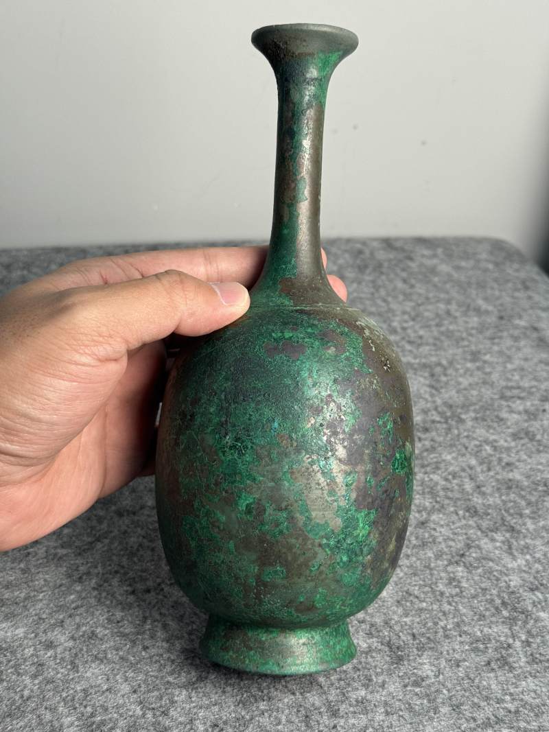銅長頸瓶兩件 - 图9