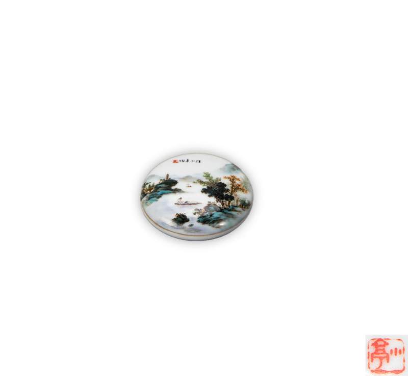    汪小亭 粉彩山水人物小印盒