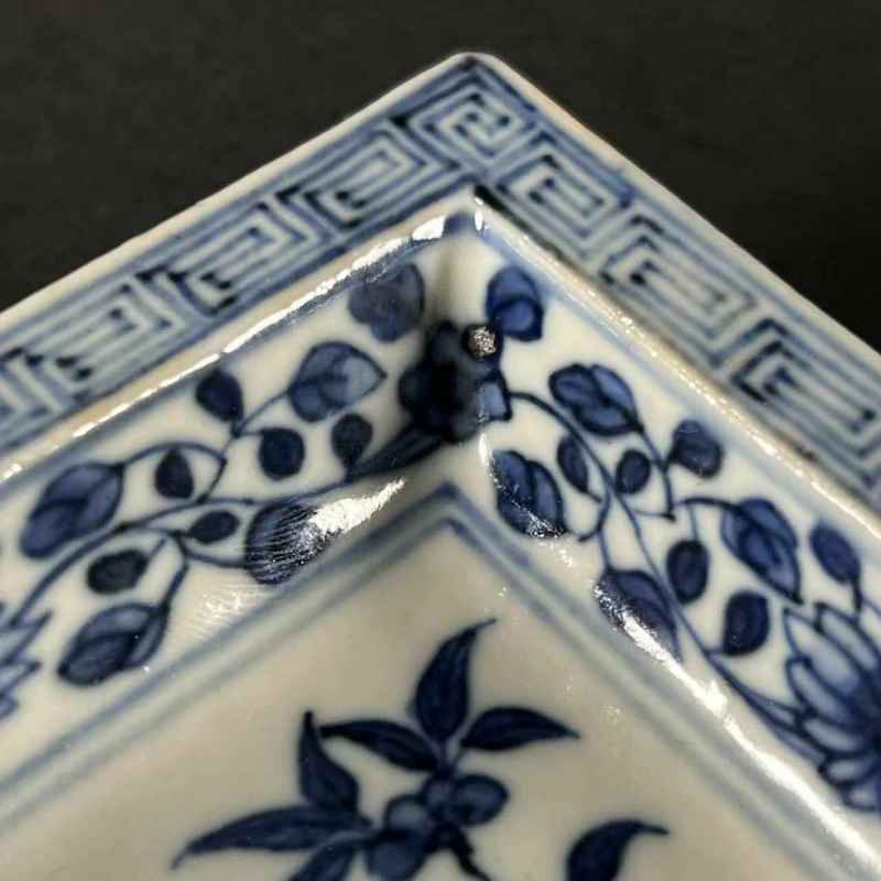 清乾隆 青花花鸟纹盘 - 图7