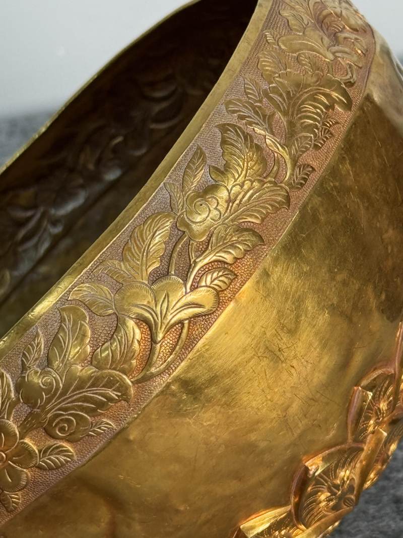 金質十字金剛杵蓮瓣紋供碗 - 图12