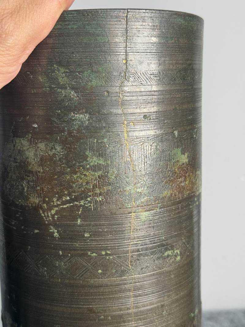 青銅鳳鳥人物紋經筒 - 图15