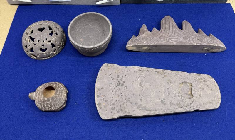 虢州石香薰、山子等文房一套四件 - 图2