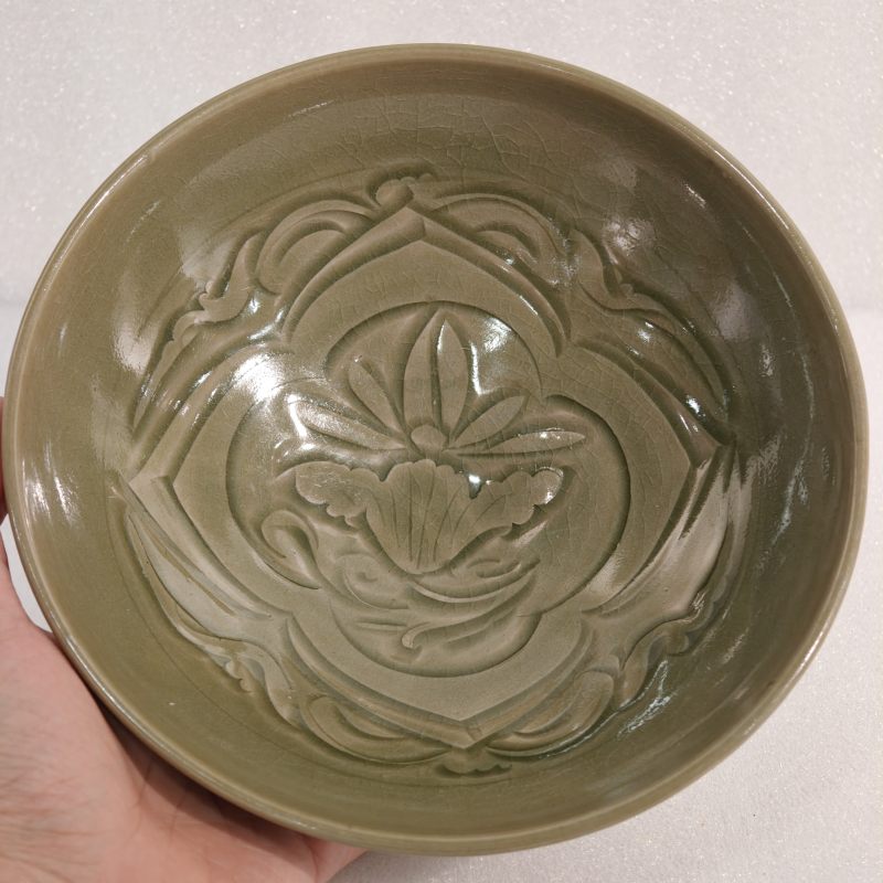 宋 耀州窑青釉刻莲荷纹碗一对 - 图18