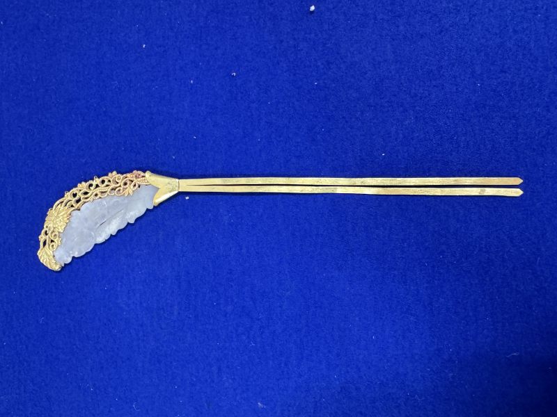 金質鑲白玉向日葵紋髮簪和金質網格紋鐲各一對 - 图14