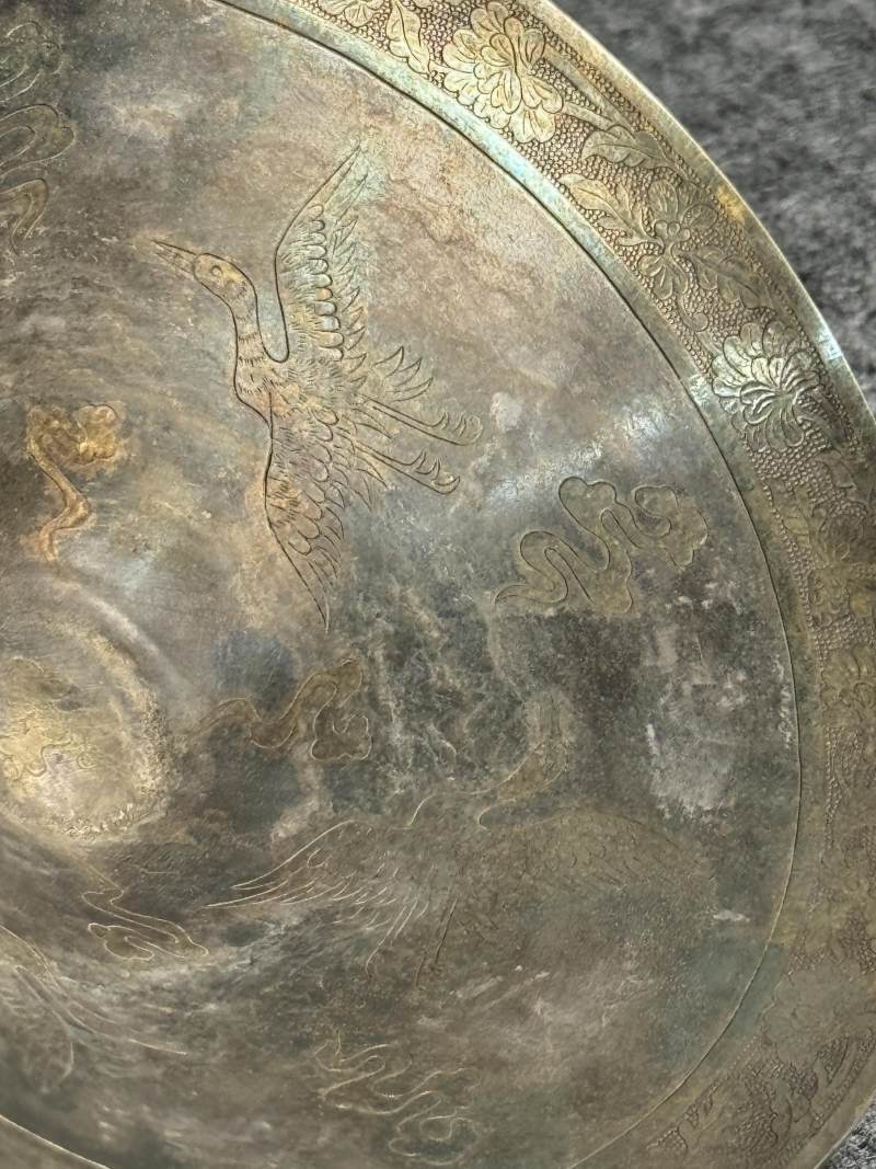 銀鎏金仙鶴花蝶紋盞和盞托一套 - 图12