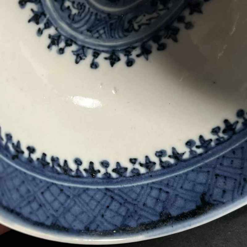 清乾隆 青花花卉碗 - 图6
