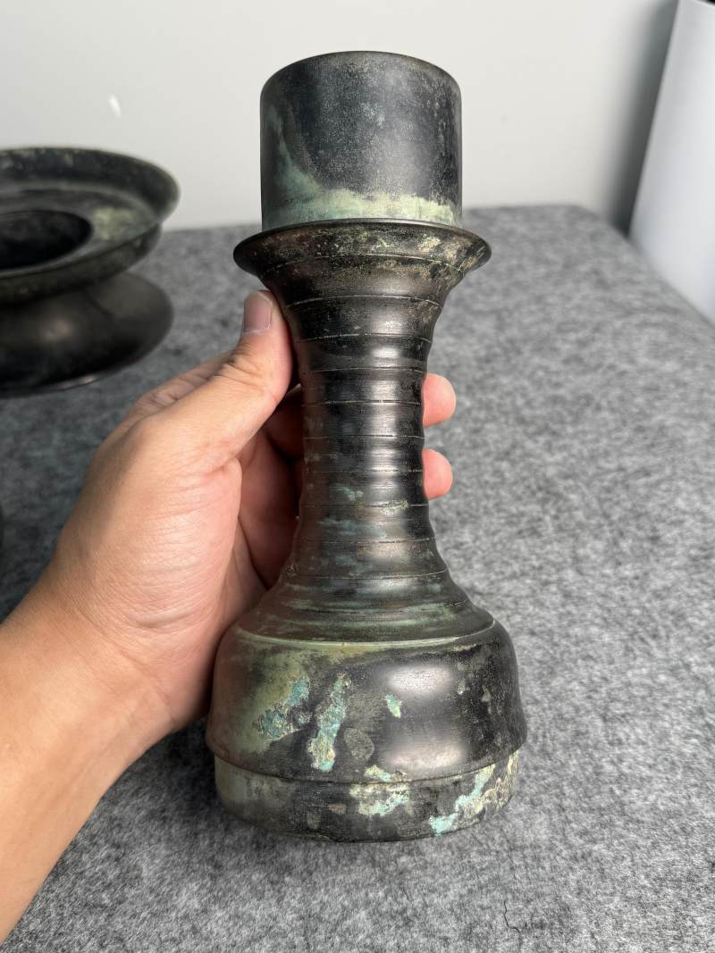 銅盤口燭臺 - 图10