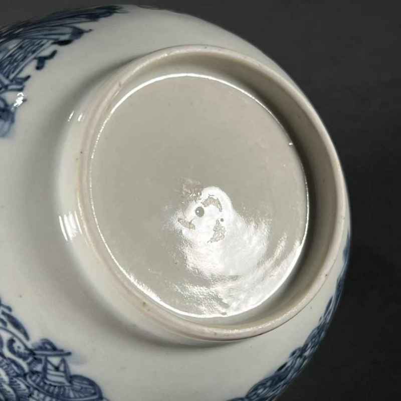 清乾隆 青花花卉碗 - 图8