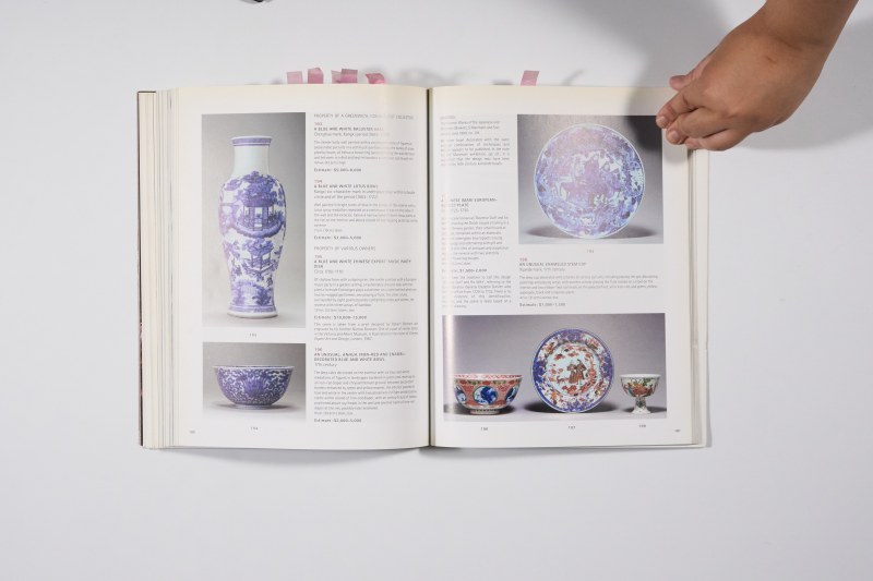 2002年纽约佳士得《重要中国瓷器及工艺品》 - 图11