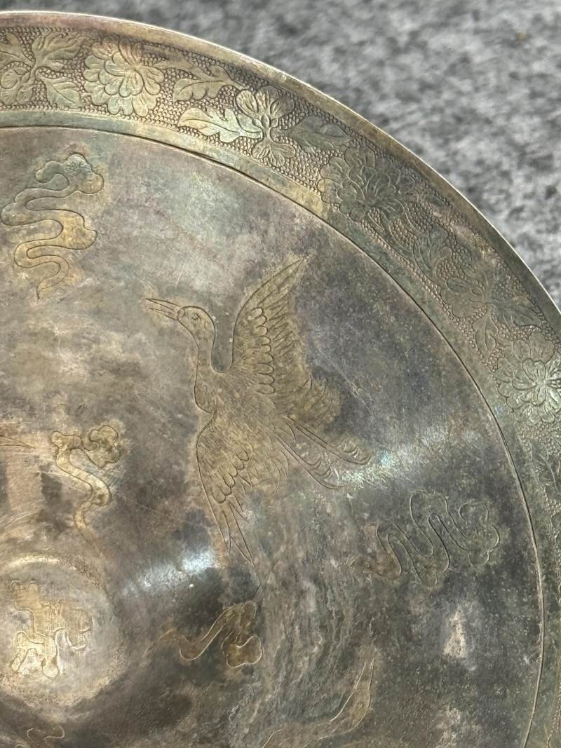 銀鎏金仙鶴花蝶紋盞和盞托一套 - 图15