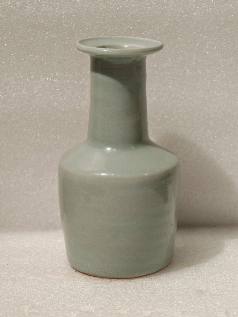 南宋 龙泉窑青釉纸槌瓶 - 图6