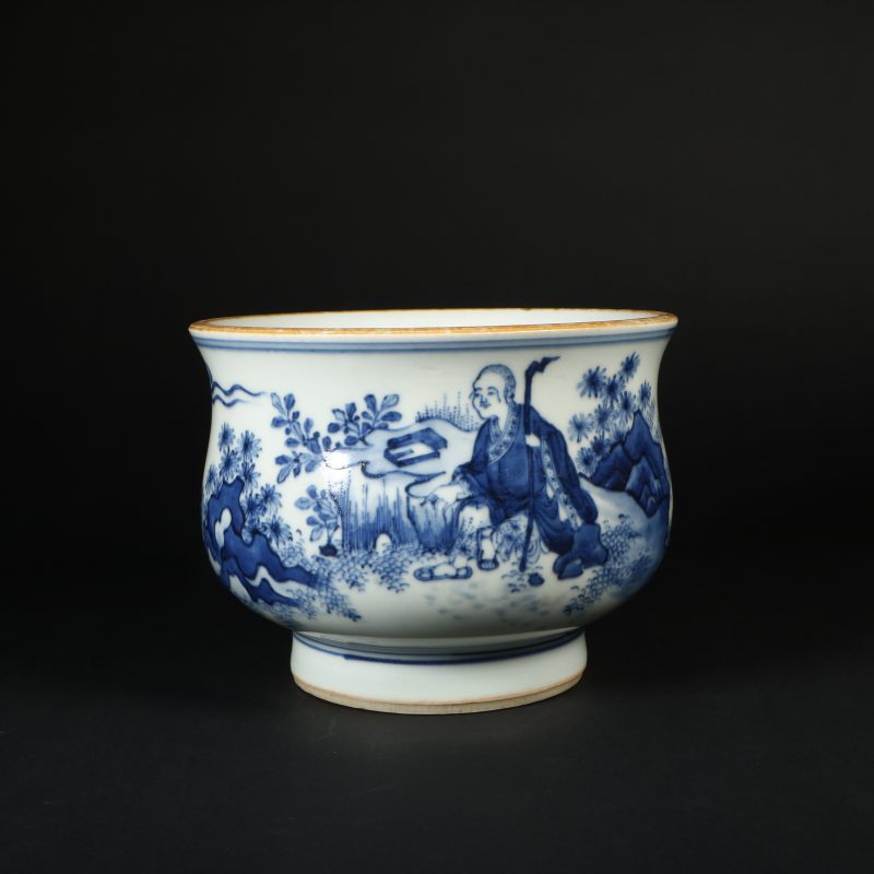 清代 青花罗汉图香炉 - 图1