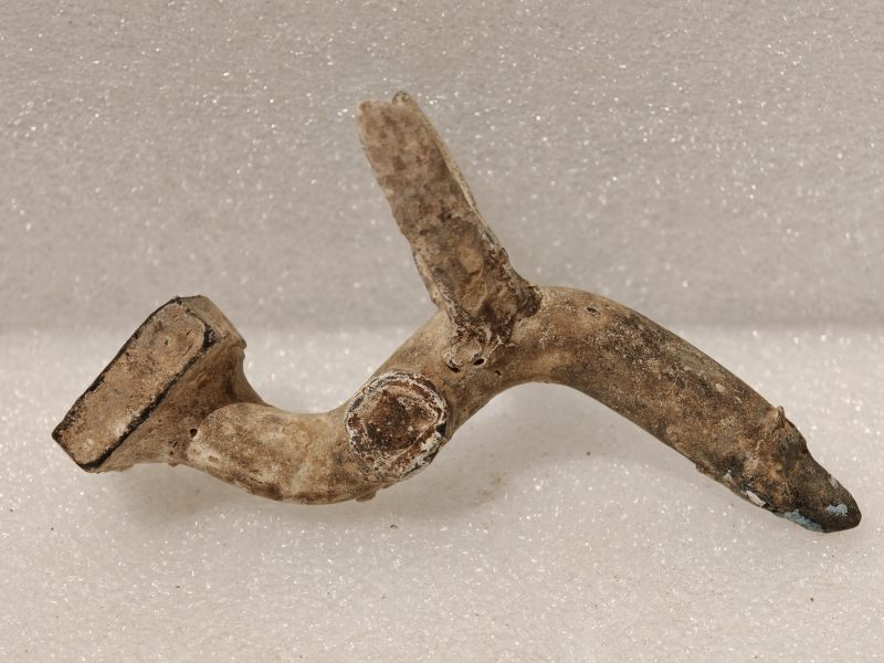 东汉 彩绘灰陶三层多枝灯 - 图68