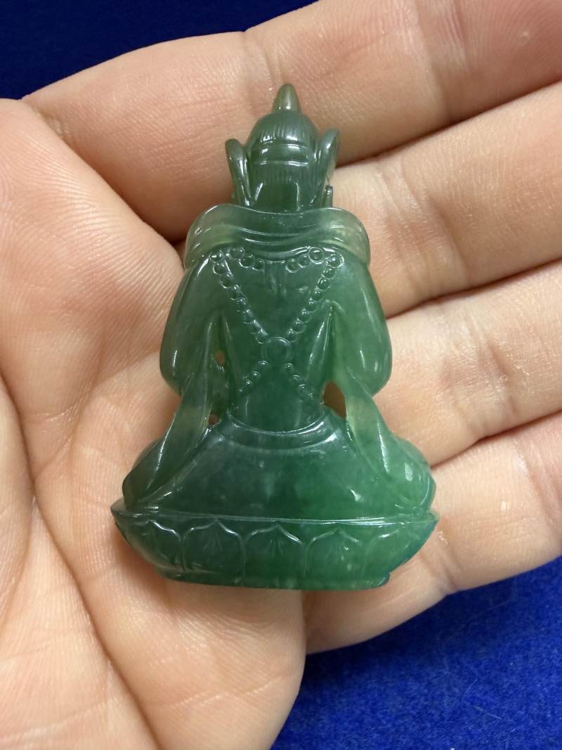 清晚期 翡翠佛 - 图13