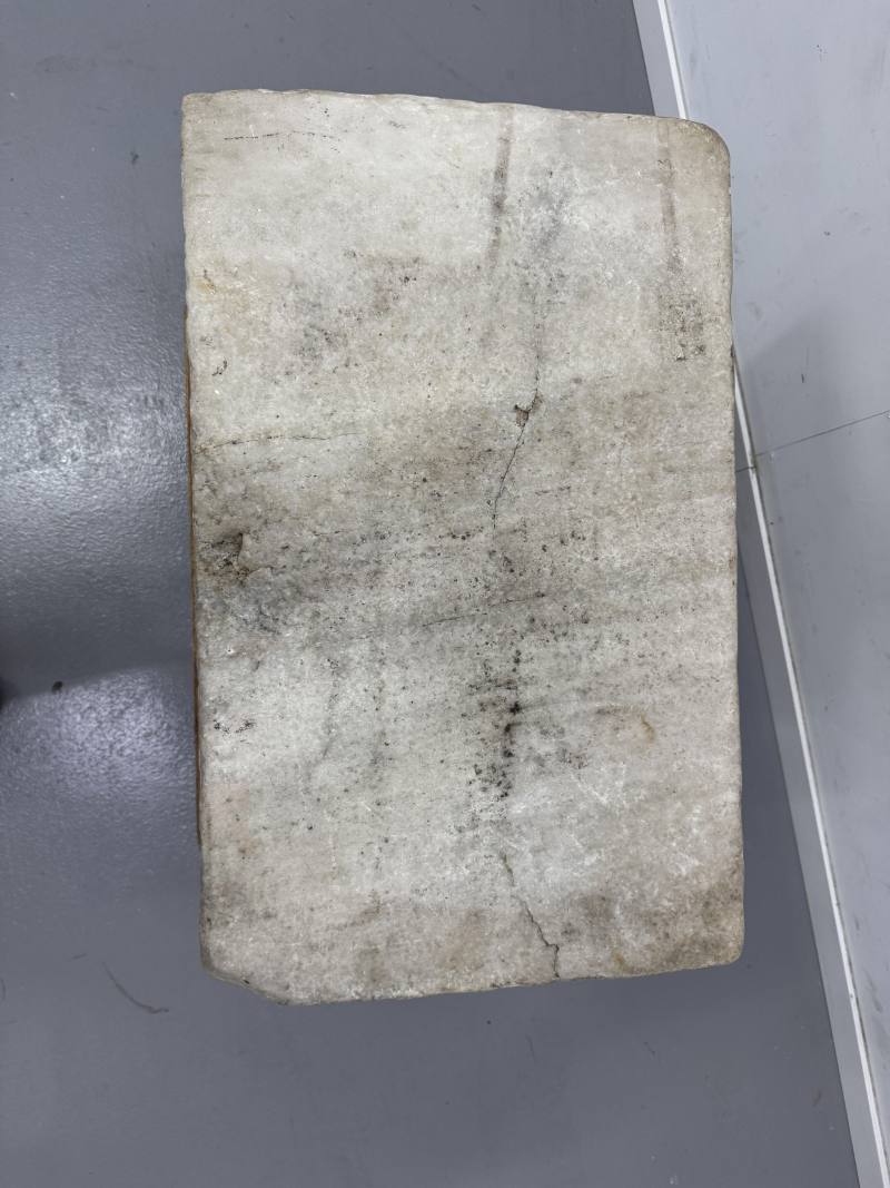 清乾隆 大理石蓮瓣紋座 - 图6