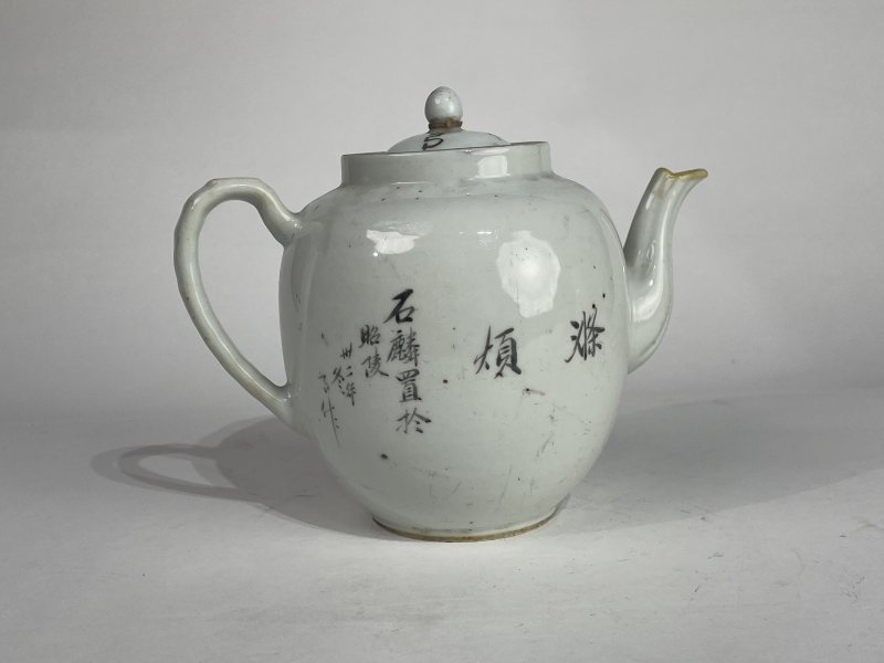 民国 新粉彩茶壶 - 图3