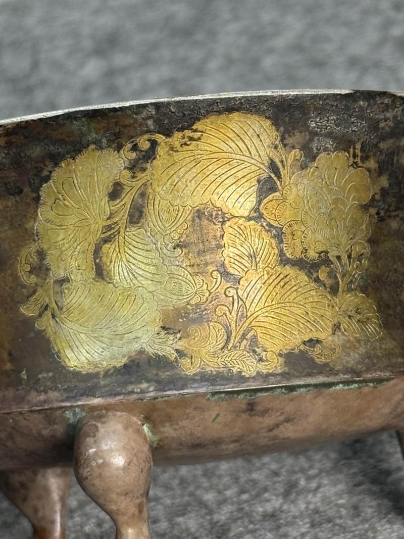 銀鎏金花鳥紋三足蓋碗 - 图14