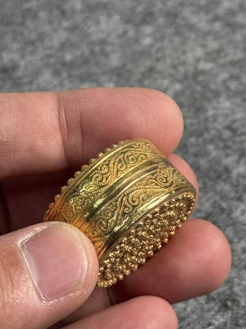 金質花蕊紋蓋盒 - 图5