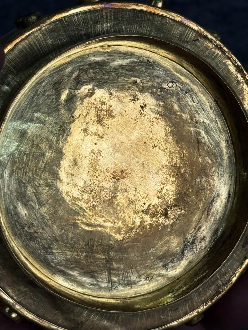 明 金質嵌寶石壽字花卉紋蓋盒 - 图11