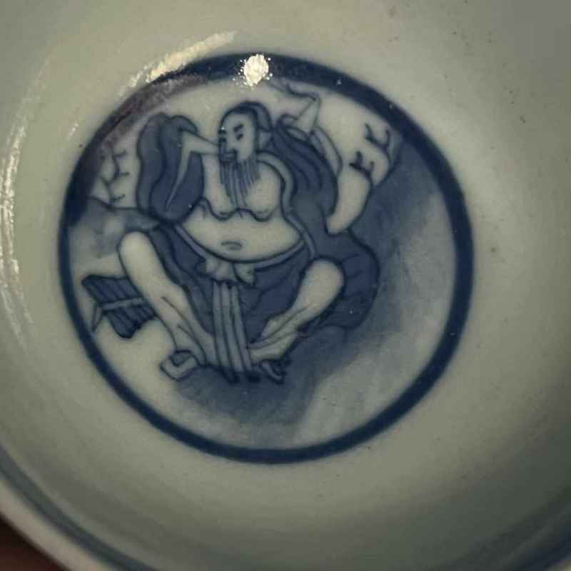 清道光 青花人物故事纹杯 - 图7