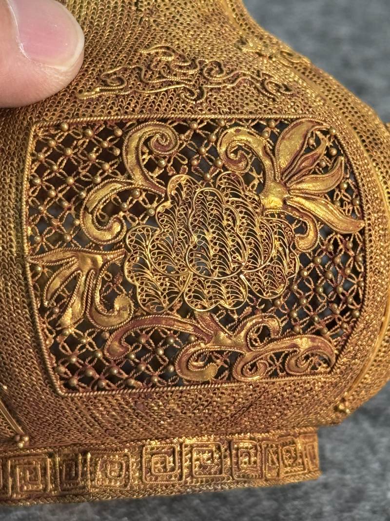 金纍絲龍紋瓶一對 - 图15