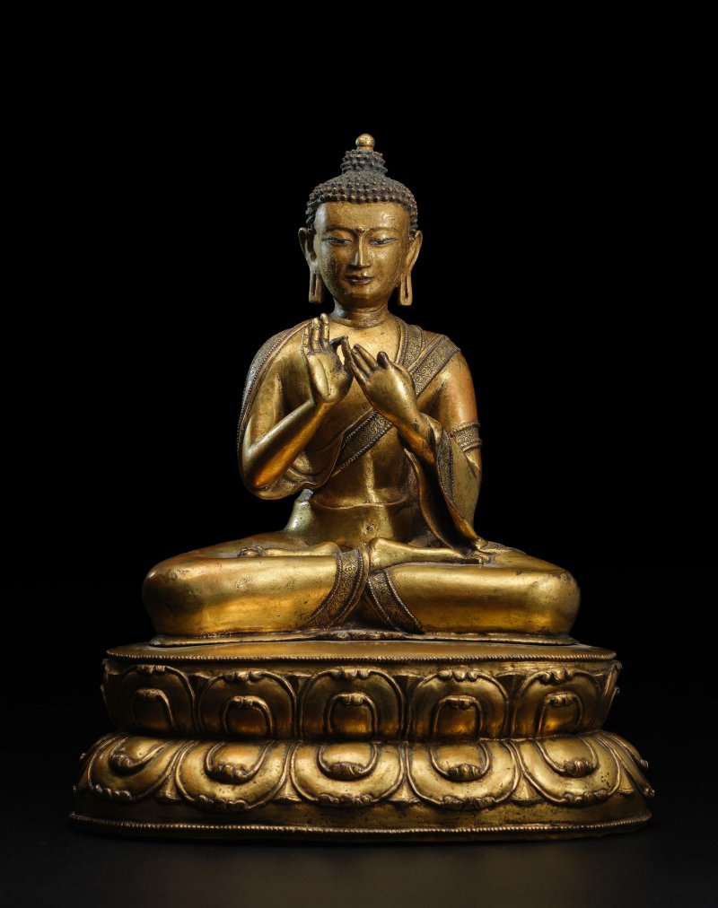 西藏 十六世紀 銅鎏金燃燈佛像 | A GILT COPPER ALLOY FIGURE OF DIPANKARA - 图5