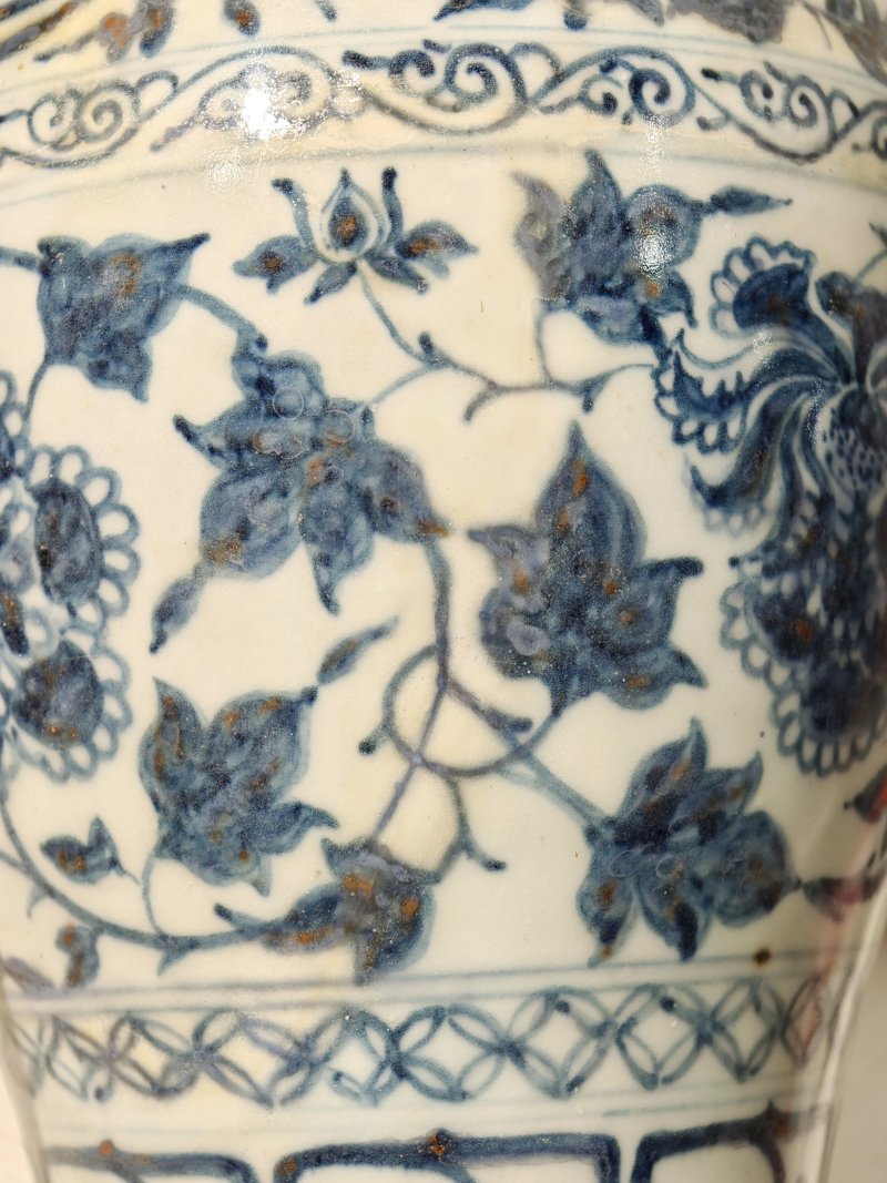 元 青花凤穿花缠枝牡丹纹梅瓶 - 图15