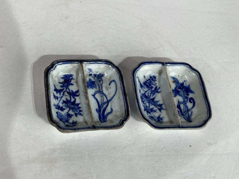 清 青花花卉纹调色盘一对 - 图2
