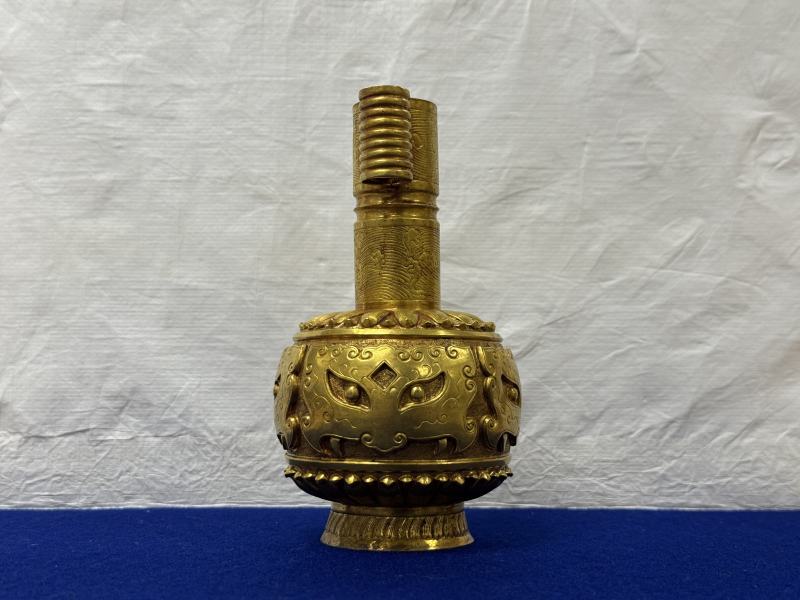 明 金質獸面紋投壺 - 图5