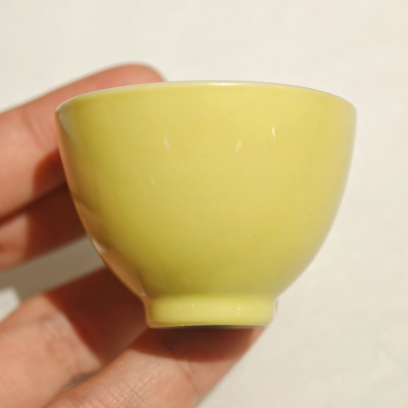 清雍正 柠檬黄釉酒杯一组五件 - 图36